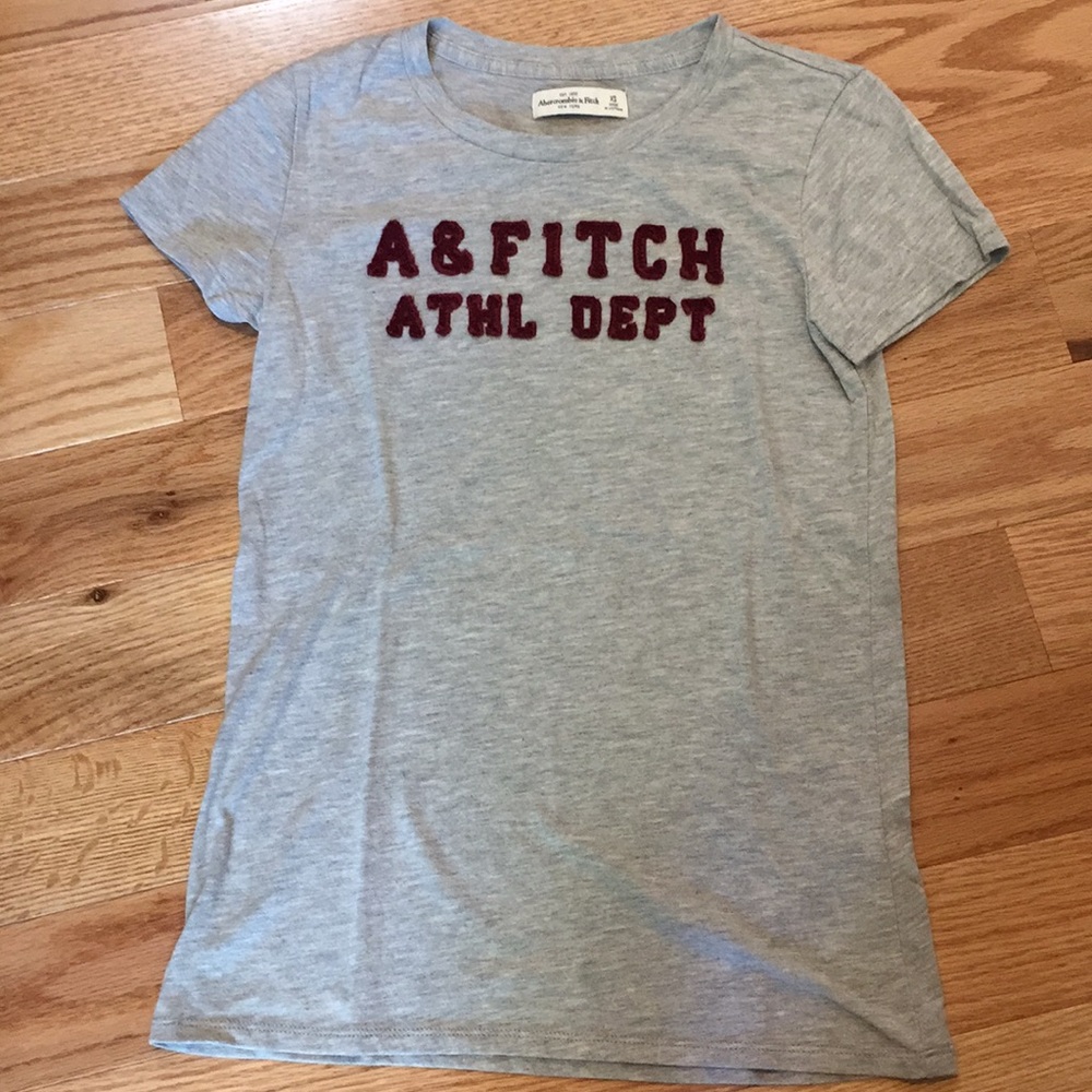 Abercrombie and Fitch XS T-shirt